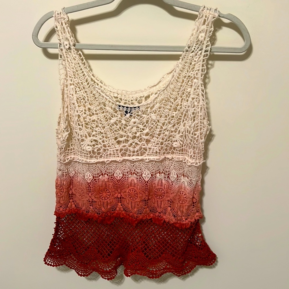 American Eagle Outfitters Women’s Ombre’ Crocheted 🧶 Tank Top / Size S